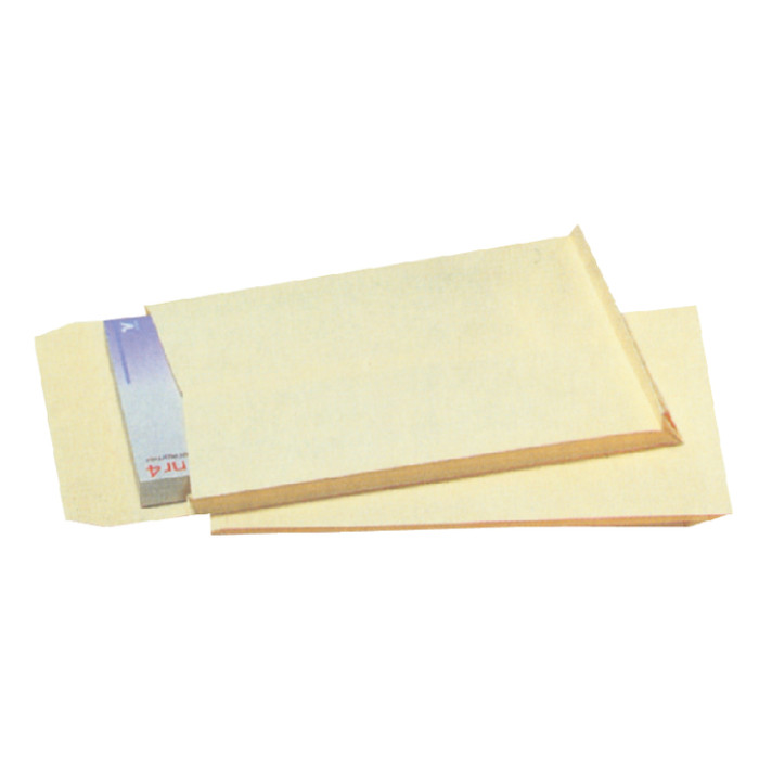 Envelop Quantore monsterzak 230x350x38mm zelfklevend creme 125 stuks