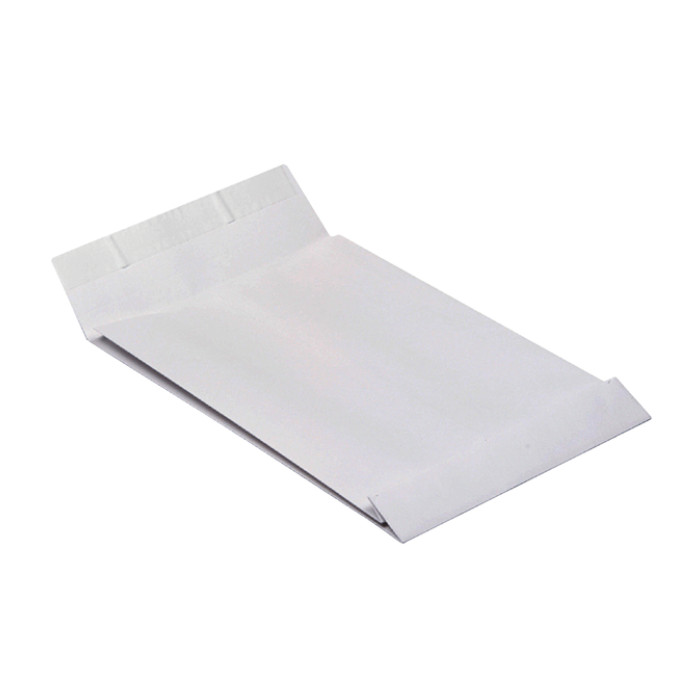 Envelop Quantore monsterzak 229x324x38mm zelfklevend wit 10 stuks